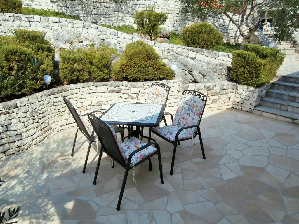 Panorama Postira Apartments Luaran gambar